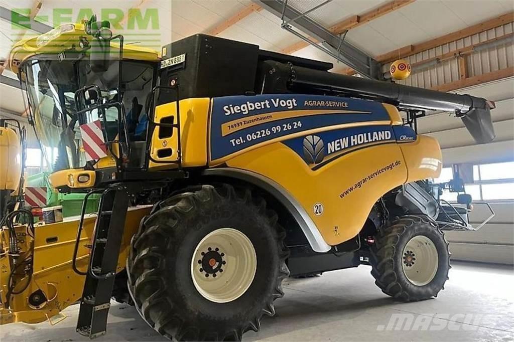 New Holland cr8080 コンバイン