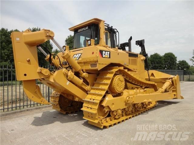 CAT D 8 R ブルドーザー