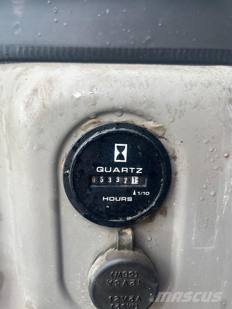 CASE CX 50 B ミニ油圧ショベル 7t以下（ミニユンボ・ミニディガー）
