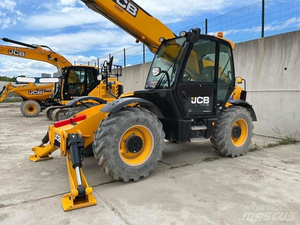 JCB 540-140 テレスコーピックハンドラー