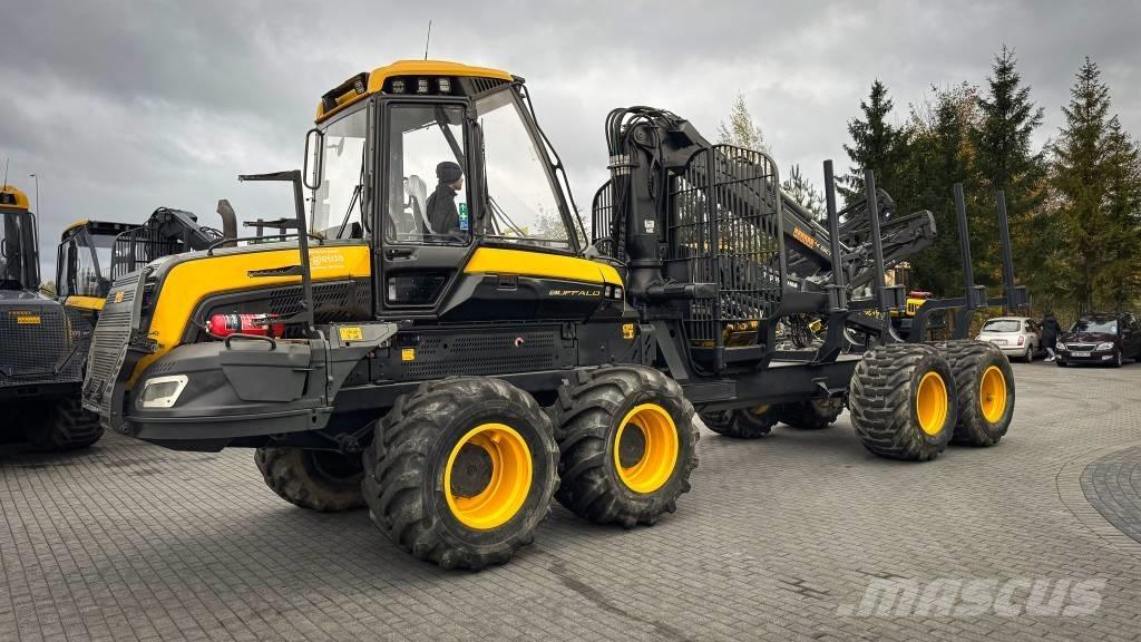 Ponsse Buffalo フォワーダー