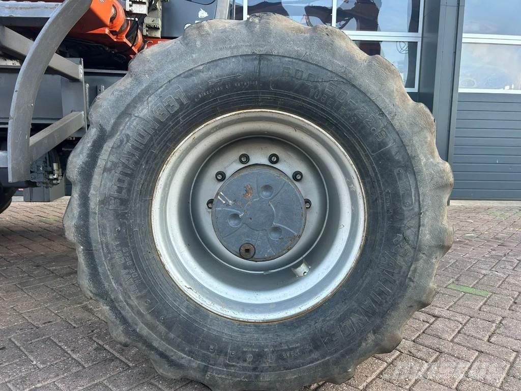 Atlas 140W ホイール式油圧ショベル（パワーショベル・ユンボ・バックホー）