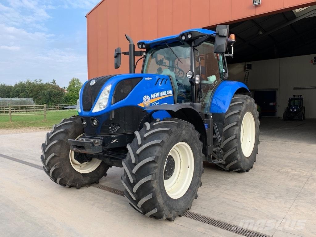 New Holland T 7.190 トラクター