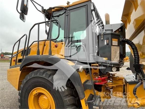 Bell B30E アーティキュレート式ダンプトラック