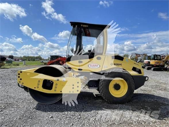 Bomag BW177D-5 振動ローラ