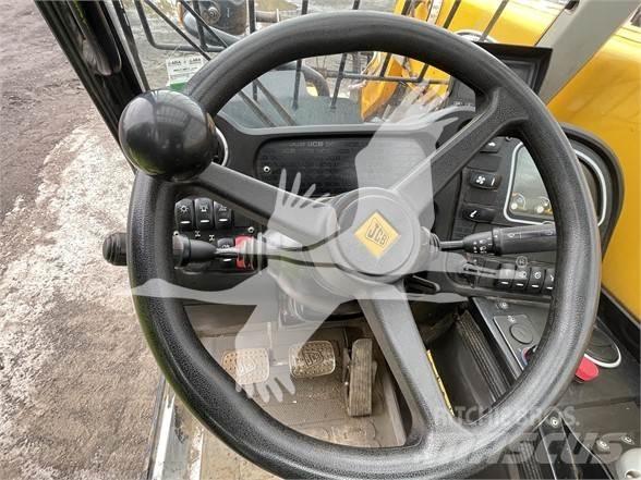 JCB 525-60 テレスコーピックハンドラー
