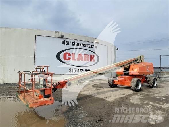 JLG 800S ブームリフト　直伸型