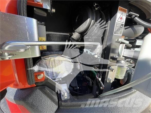 Kubota U27-4 ミニ油圧ショベル 7t以下（ミニユンボ・ミニディガー）