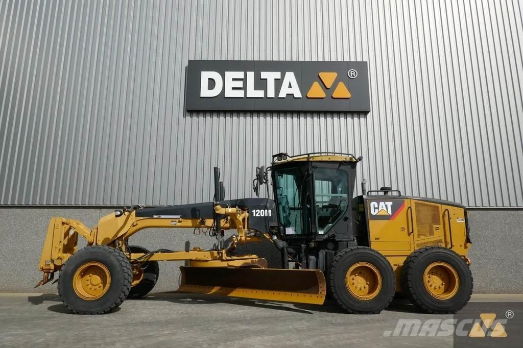 CAT 120M モーターグレーダー
