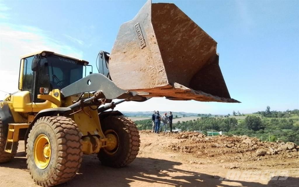 Volvo L 90 F ホイールローダー・タイヤショベル