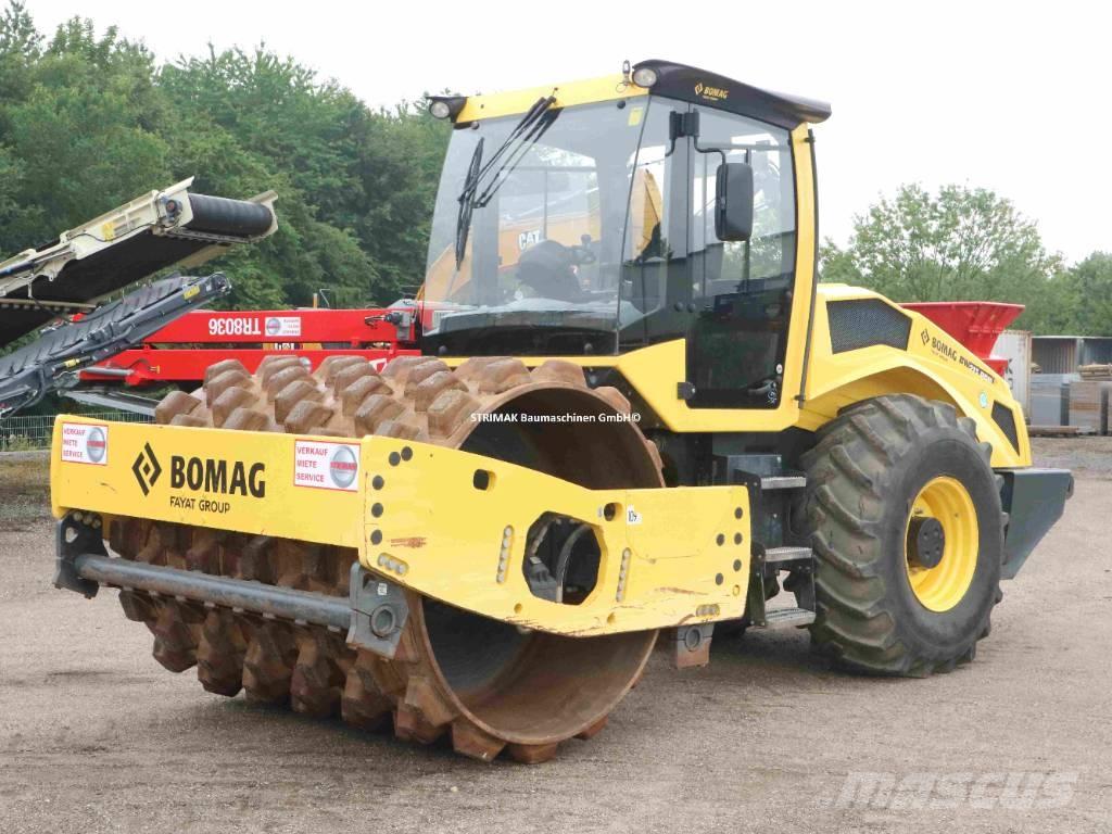 Bomag BW 213 PDH-5 ソイルコンパクター