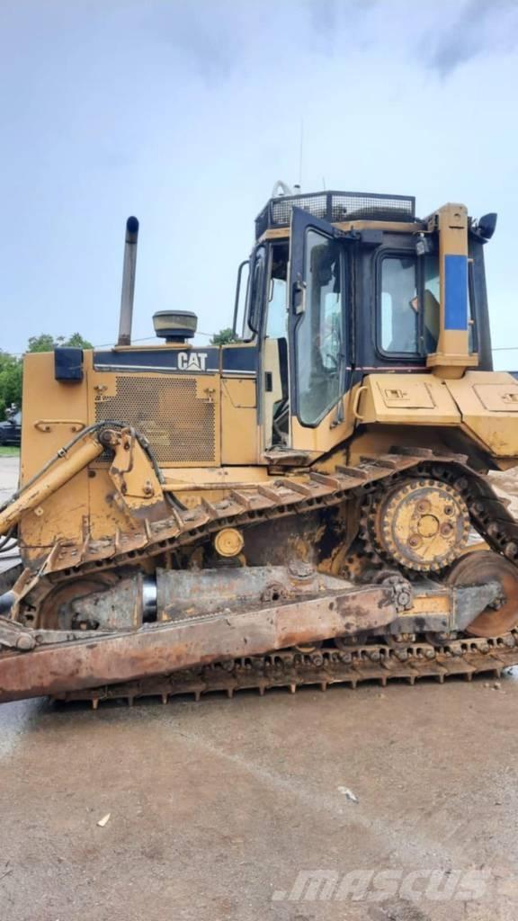 CAT D 6 M XL ブルドーザー