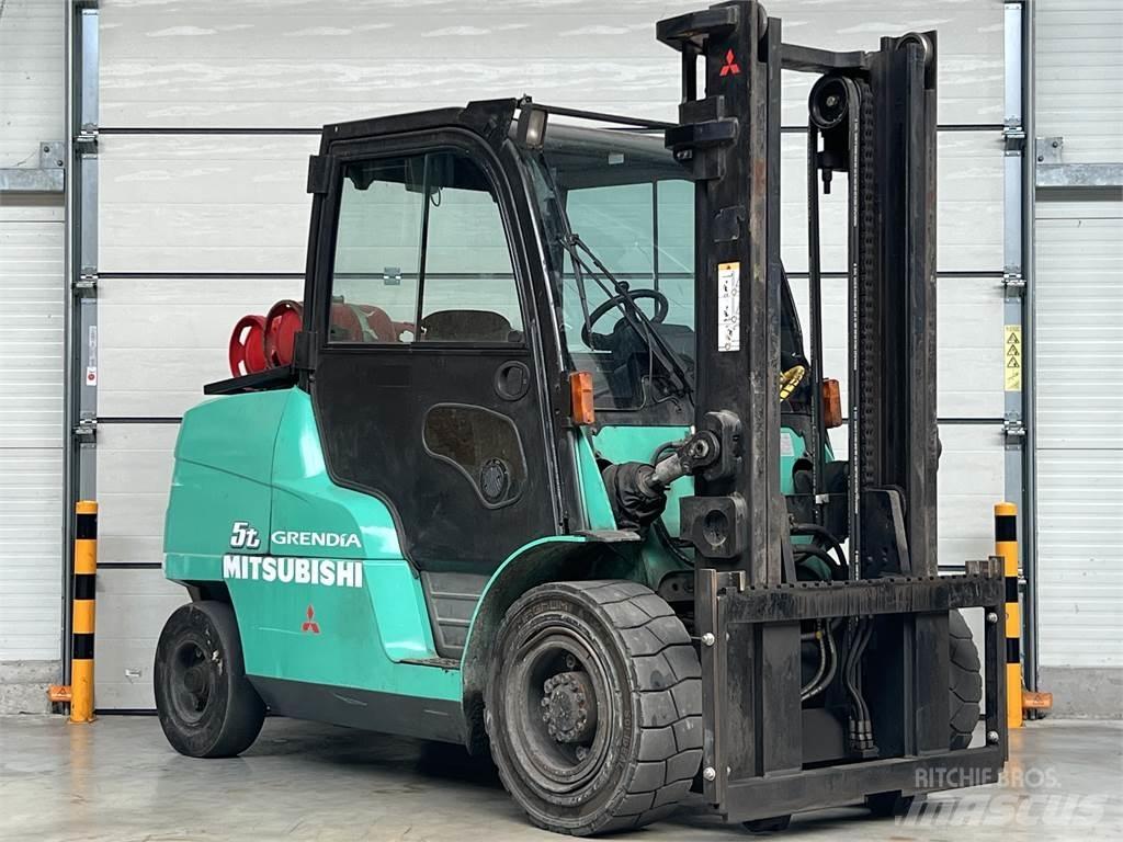 Mitsubishi FG 55 N LPGフォークリフト