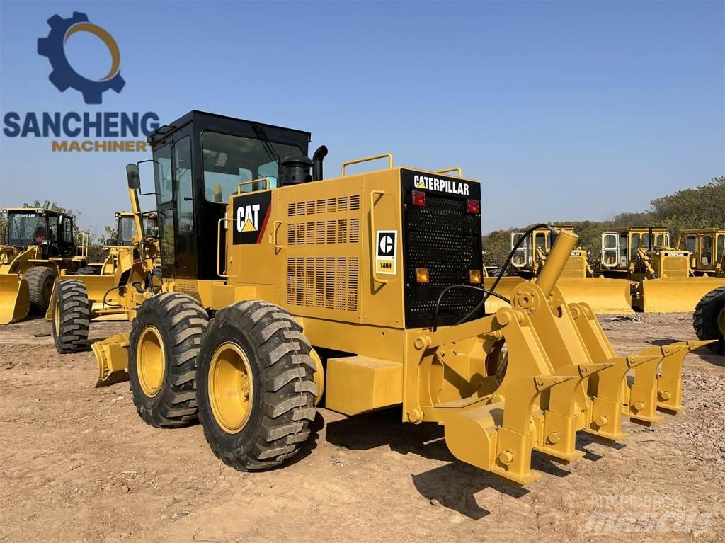 CAT 140 H モーターグレーダー