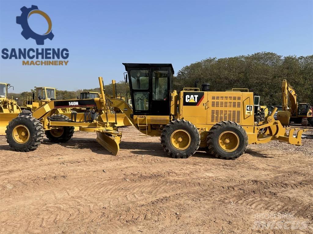 CAT 140 H モーターグレーダー