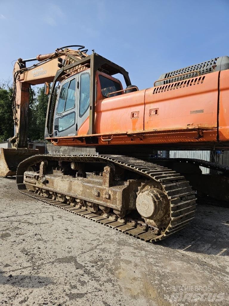Doosan Dx480 大型油圧ショベル12t以上（パワーショベル・ユンボ）