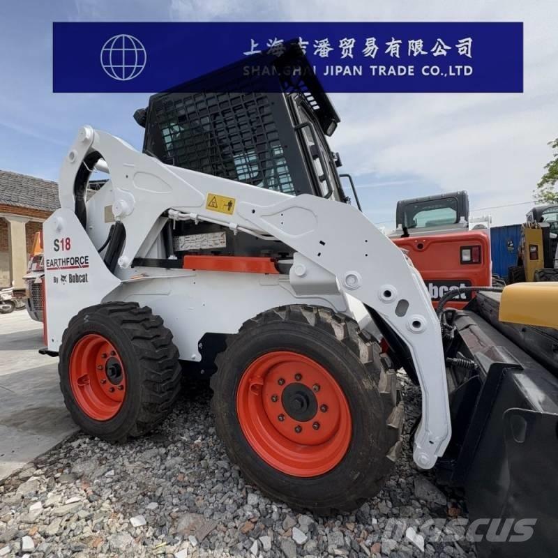 Bobcat S 18 スキッドステアローダー