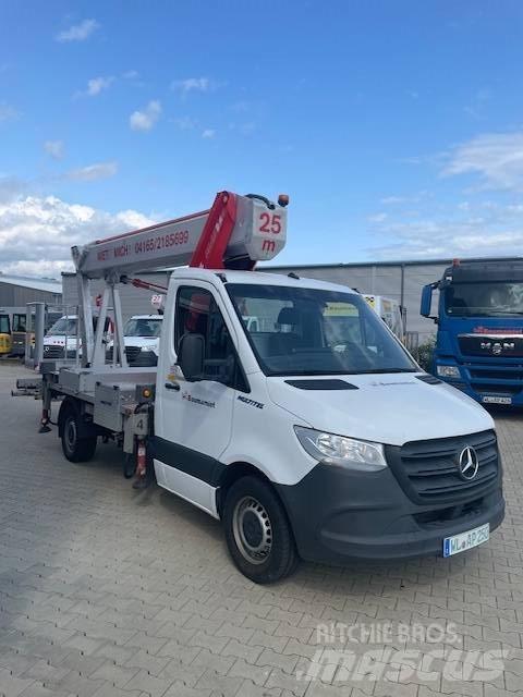Multitel MJE 250 トラック高所作業車