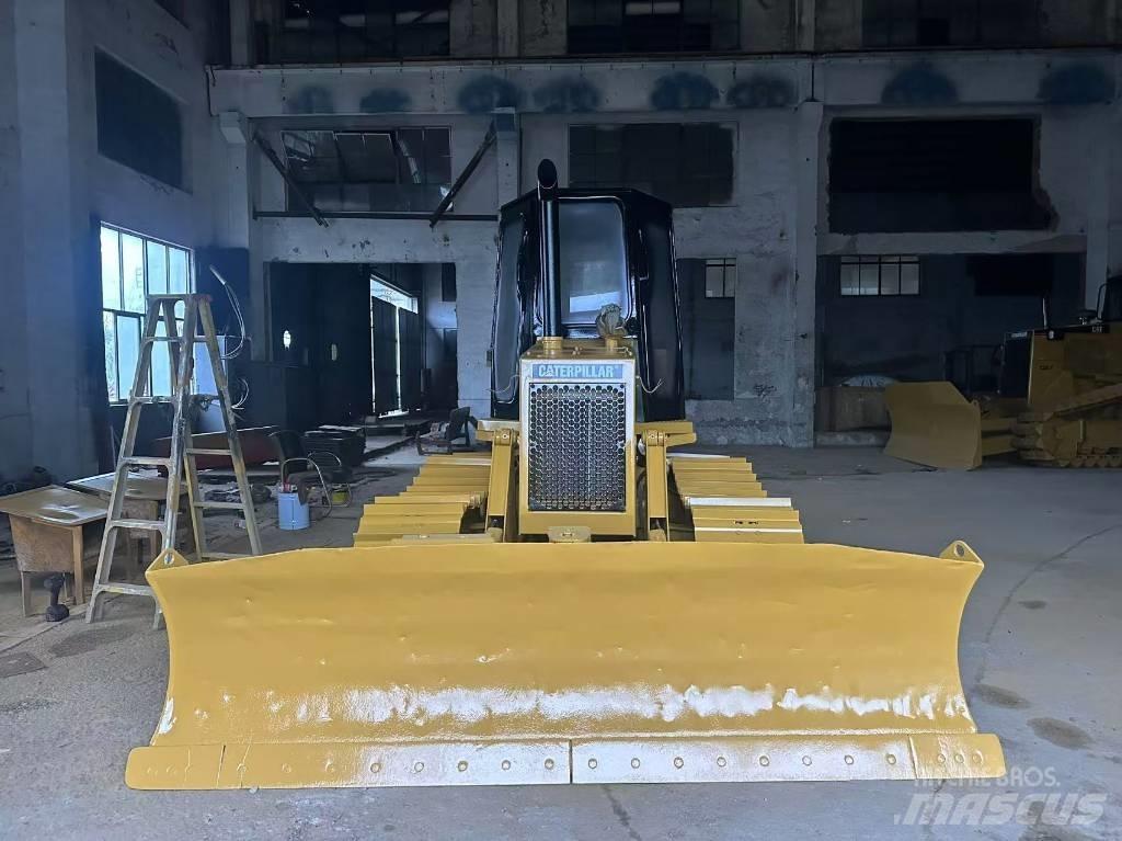 CAT D 4 C ブルドーザー