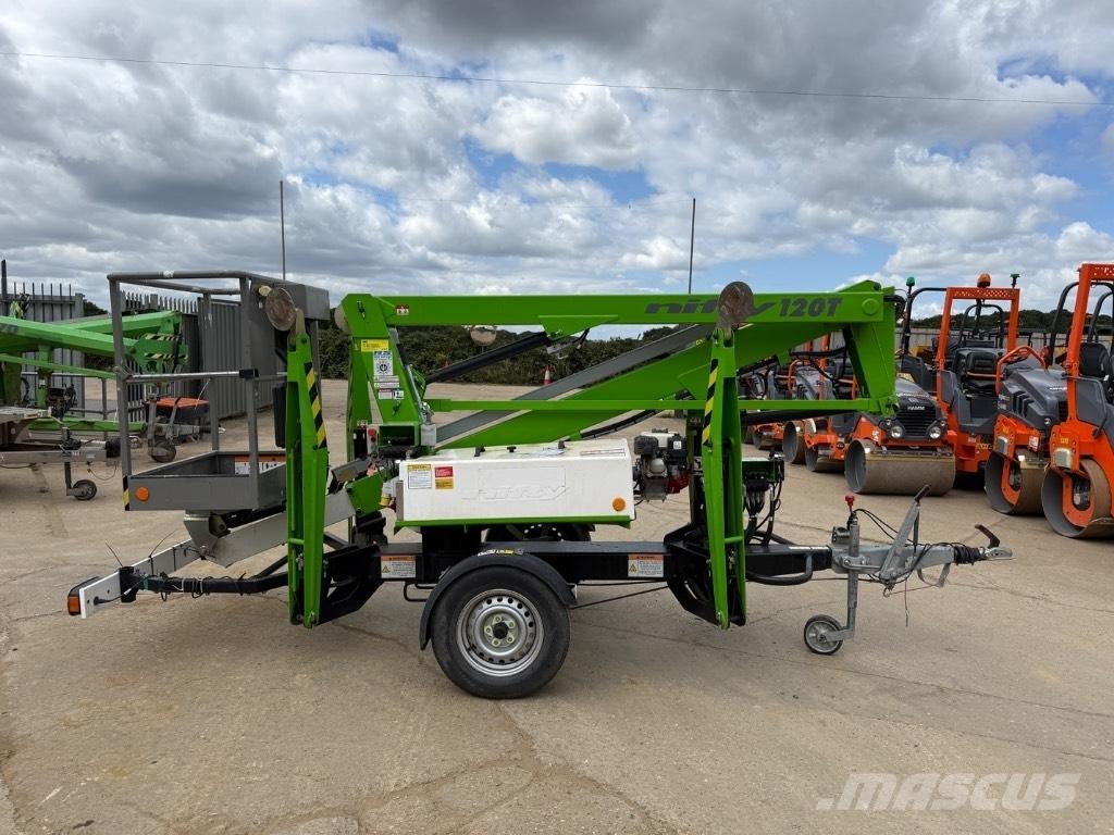 Niftylift 120TPE 高所作業台付トレーラー