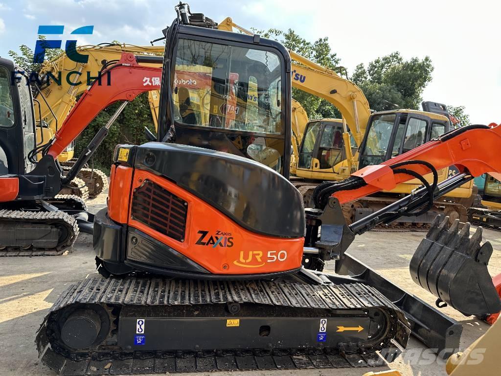 Hitachi Zaxis UR50 ミニ油圧ショベル 7t以下（ミニユンボ・ミニディガー）