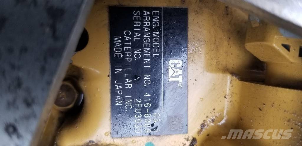 CAT C3.8 エンジン