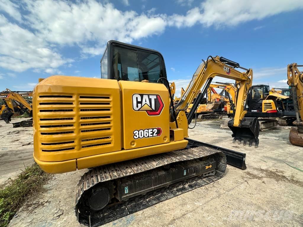 CAT 306E2 ミニ油圧ショベル 7t以下（ミニユンボ・ミニディガー）