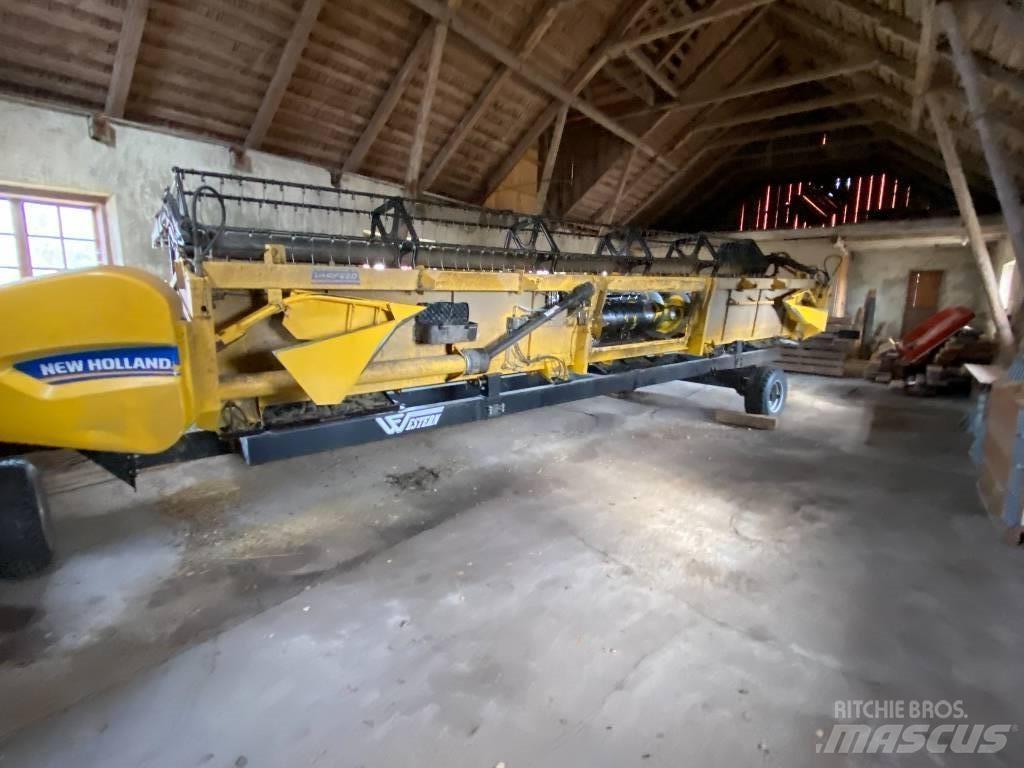 New Holland CX 8090 コンバイン