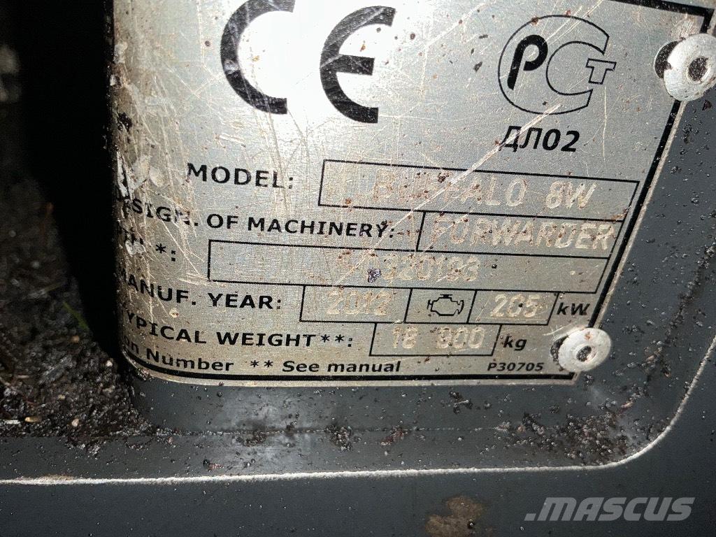 Ponsse BUFFALO+ 8W フォワーダー