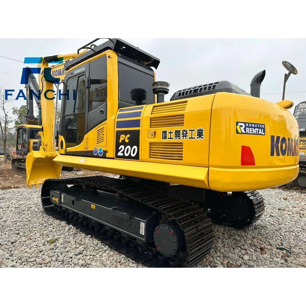 Komatsu 200-8 大型油圧ショベル12t以上（パワーショベル・ユンボ）