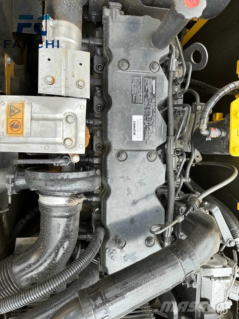 Komatsu 200-8 大型油圧ショベル12t以上（パワーショベル・ユンボ）