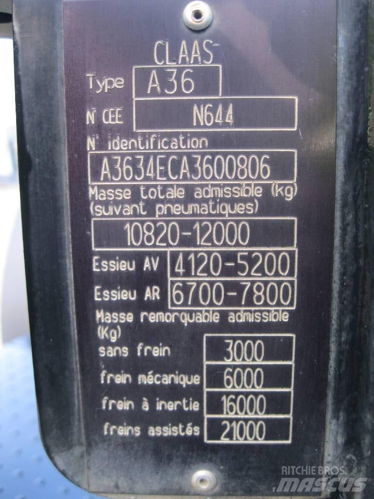 CLAAS Arion 650 CIS トラクター