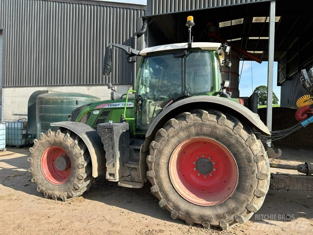 Fendt 724 Profi Plus トラクター