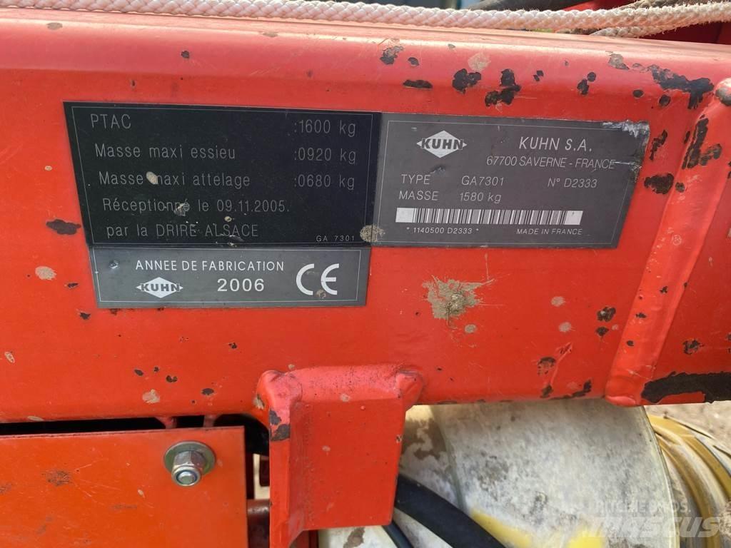 Kuhn GA 7301 ウィンドローア/レーキ