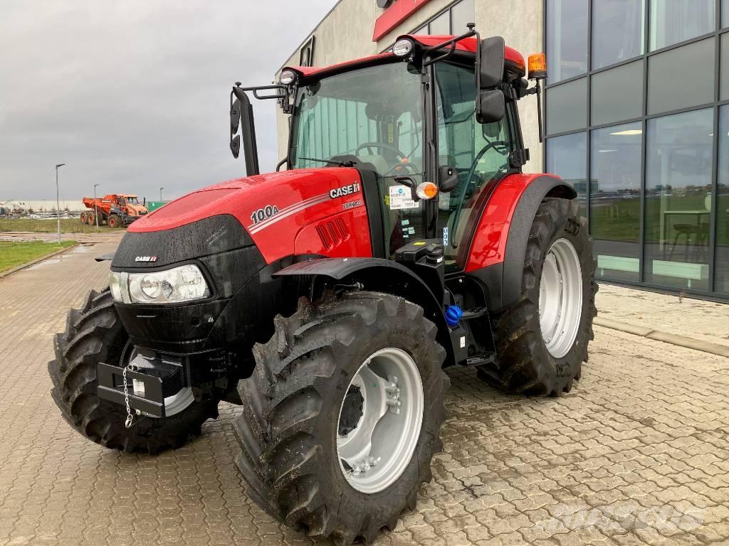 Case IH Farmall 100A トラクター