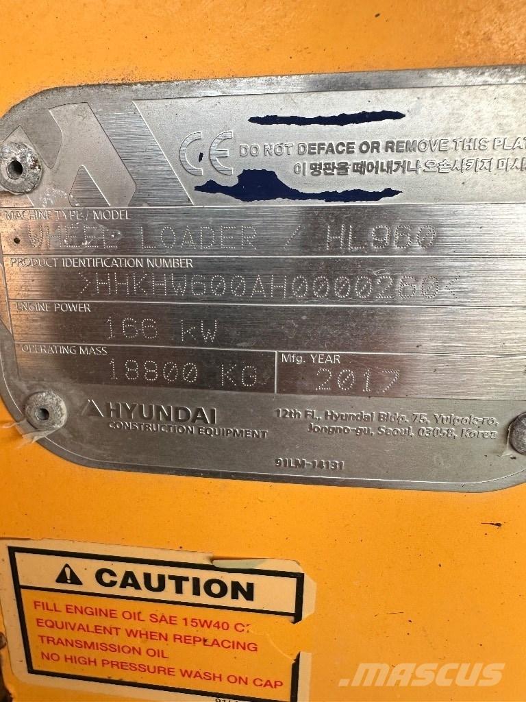 Hyundai HL 960 ホイールローダー・タイヤショベル