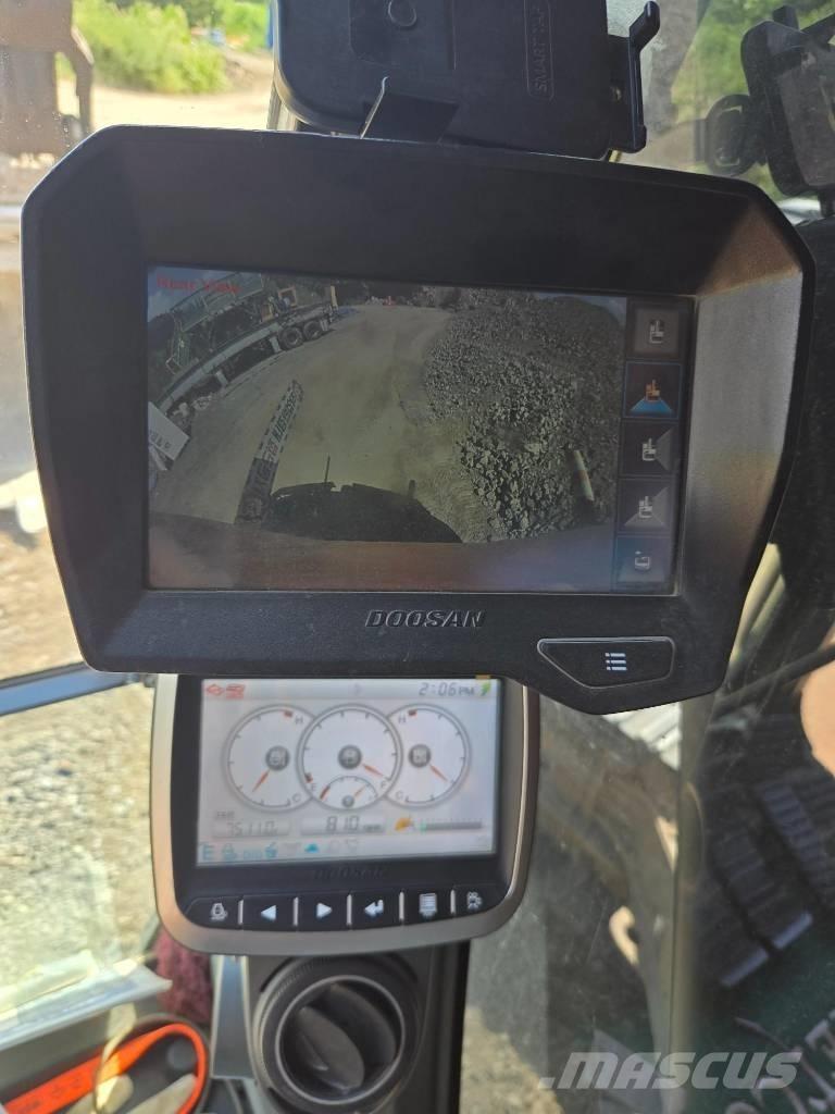 Doosan DX 300 LC-5 大型油圧ショベル12t以上（パワーショベル・ユンボ）