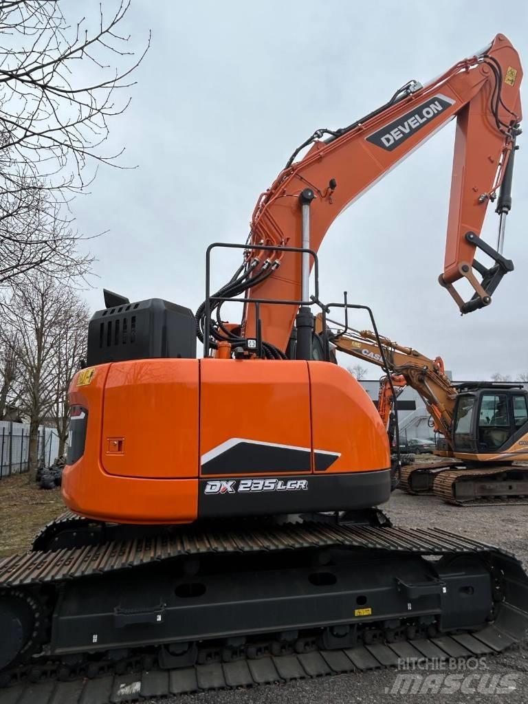 Develon DX 235 LCR-7 大型油圧ショベル12t以上（パワーショベル・ユンボ）