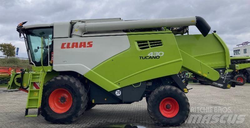 CLAAS TUCANO 430 コンバイン