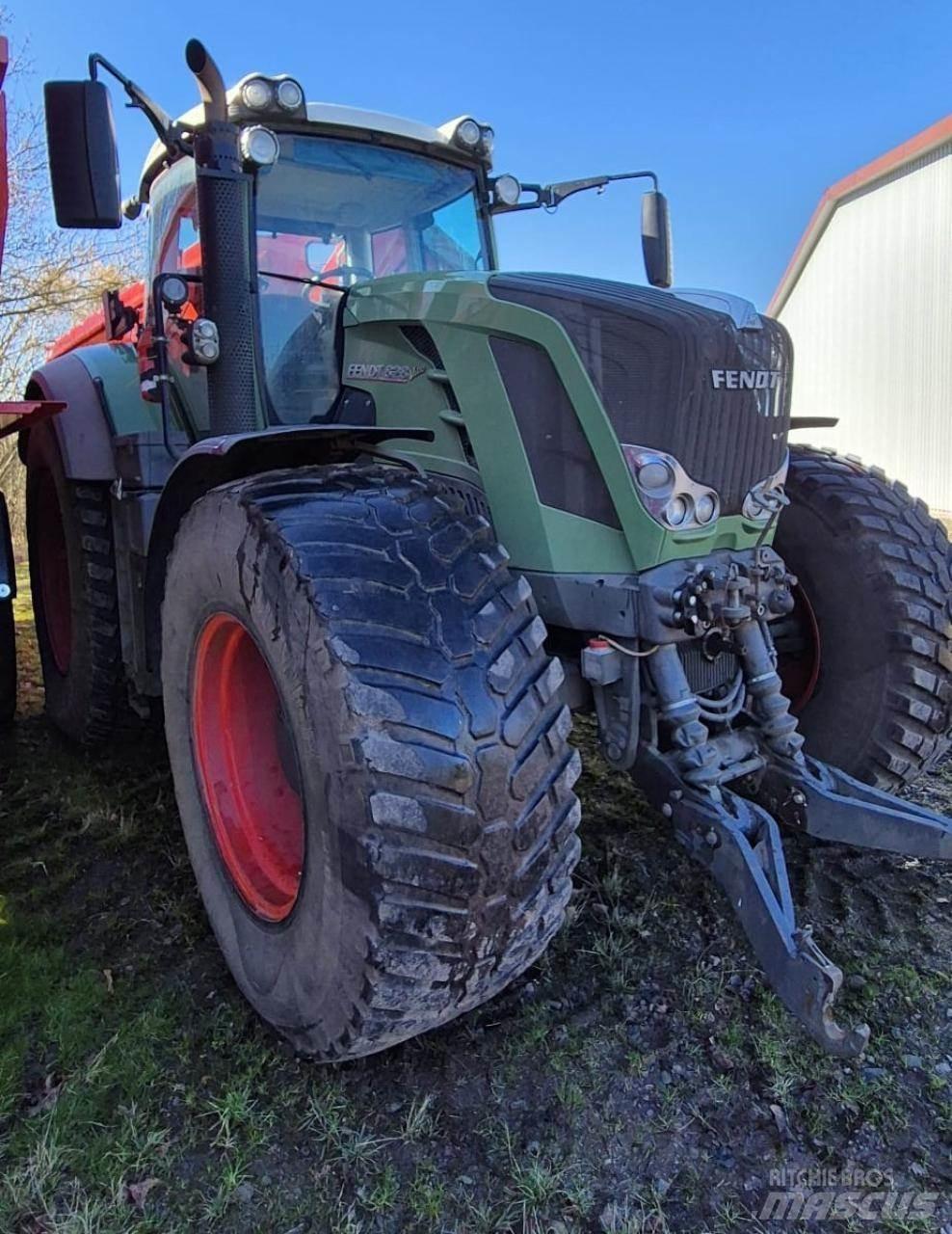 Fendt 828 Vario トラクター