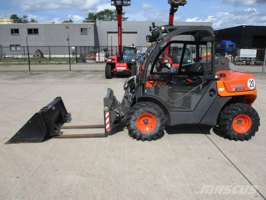Ausa T144 H X4 (071) テレスコーピックハンドラー