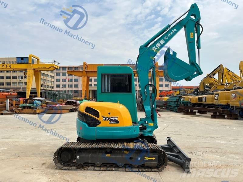 Kubota KX 135 ミニ油圧ショベル 7t以下（ミニユンボ・ミニディガー）