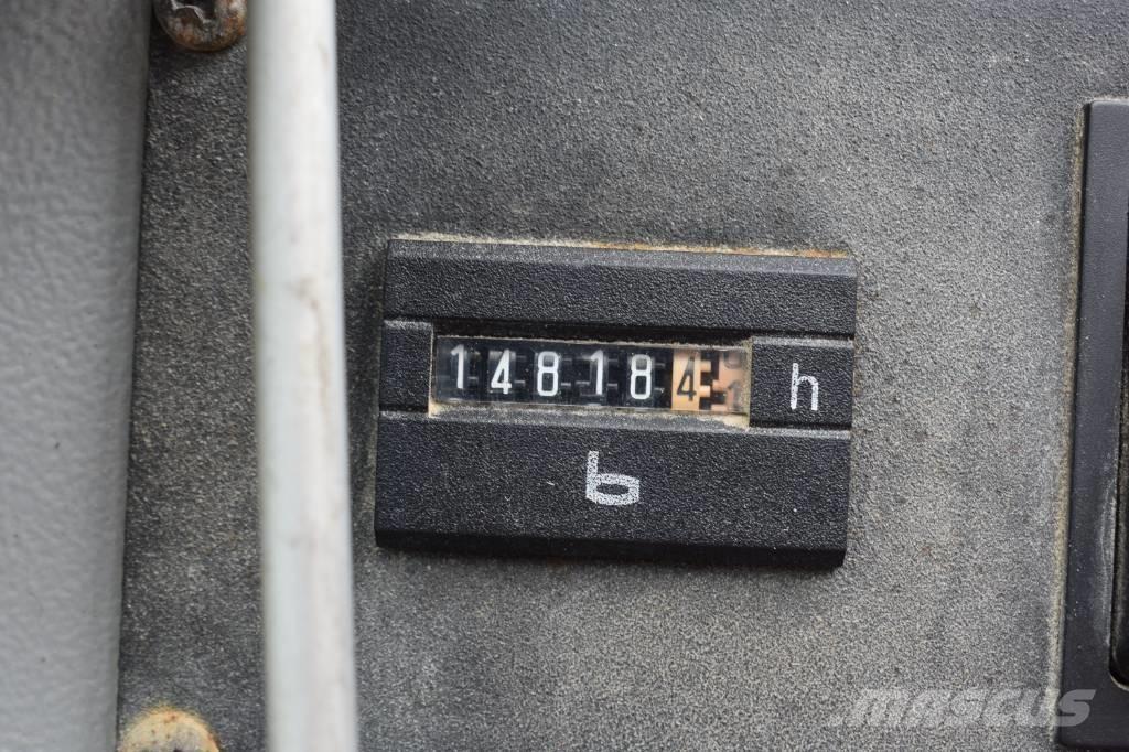 Liebherr LTM 1030-2 オールテレーンクレーン