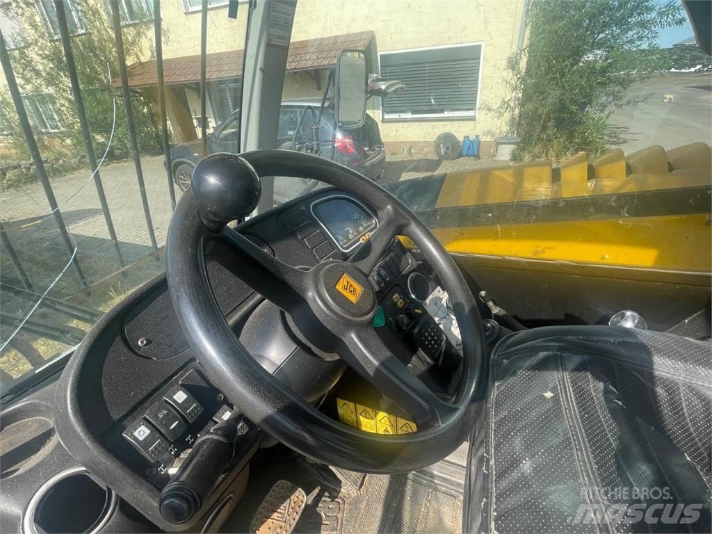 JCB 531-70 農業用テレハンドラー