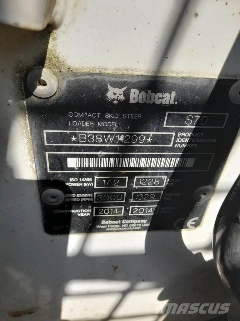 Bobcat S70 スキッドステアローダー