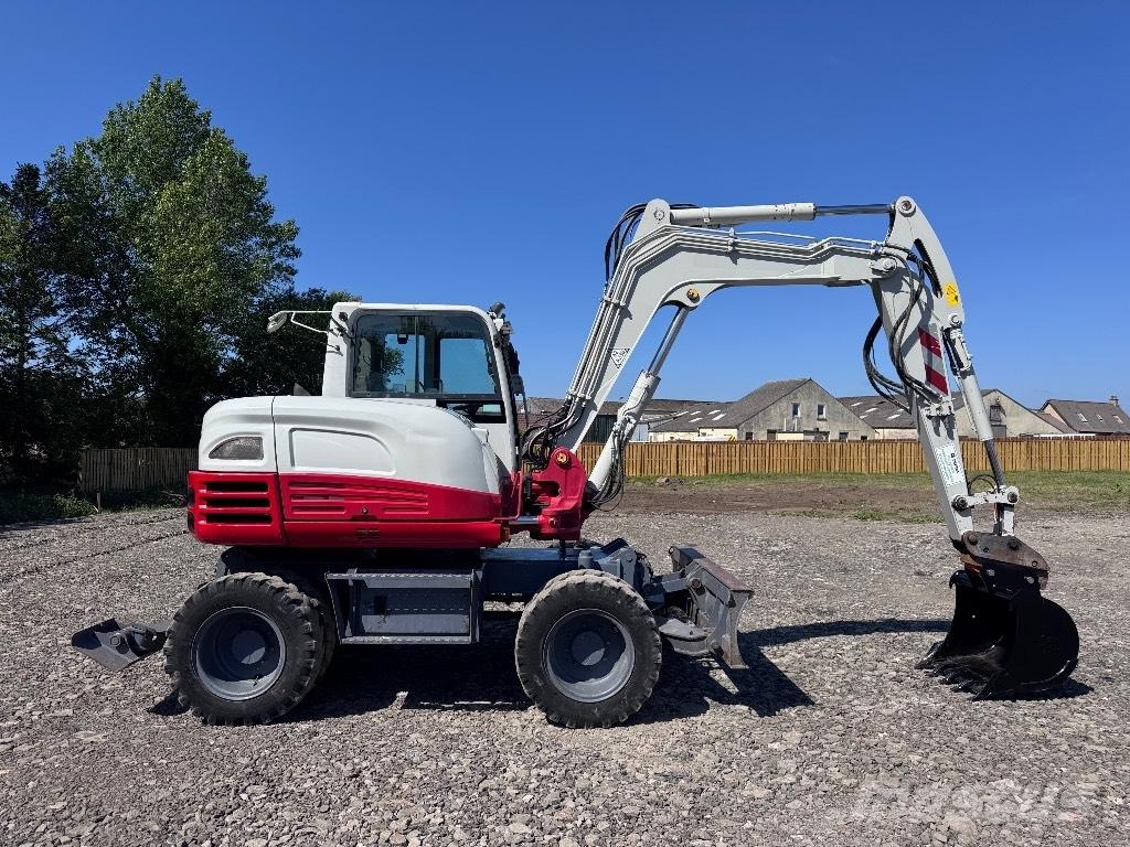 Takeuchi TB 295 W ホイール式油圧ショベル（パワーショベル・ユンボ・バックホー）