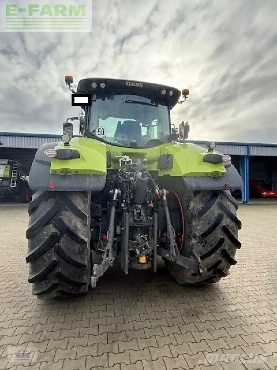 CLAAS axion 930 トラクター