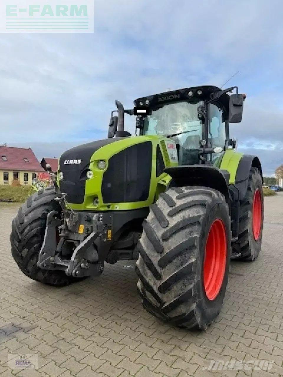 CLAAS axion 930 トラクター
