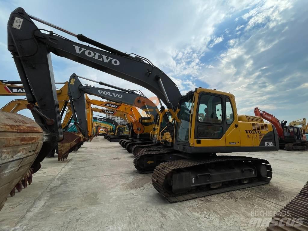 Volvo EC 210 B 大型油圧ショベル12t以上（パワーショベル・ユンボ）