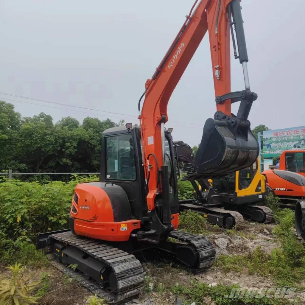 Kubota KX 155 ミニ油圧ショベル 7t以下（ミニユンボ・ミニディガー）